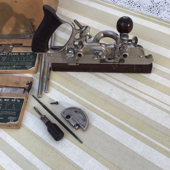 Stanley hand plane 45 with blade packs one and two original box accessories etc - Picture 8 of 9